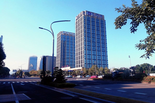 樓宇智能化專業(yè)化、系統(tǒng)化、節(jié)能化特點(diǎn)！
